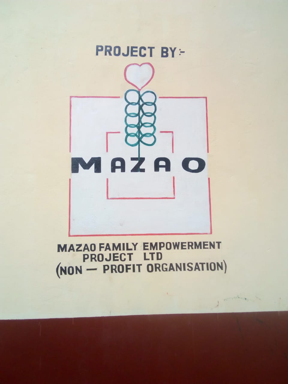 Muro UPENDO JUNIOR SCHOOL con logo MAZAO